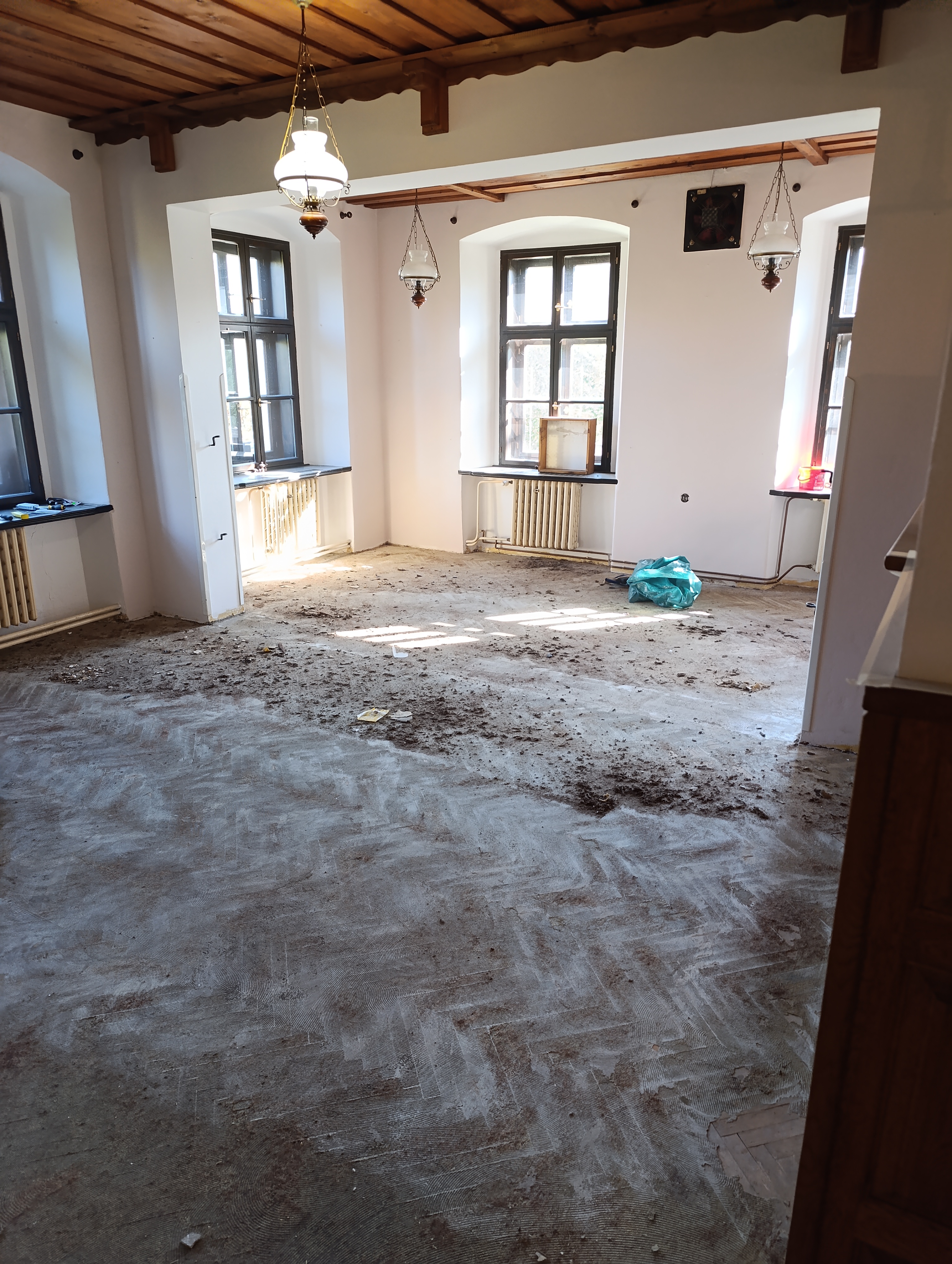 Lepený zátěžový vinyl v penzionu — foto 6