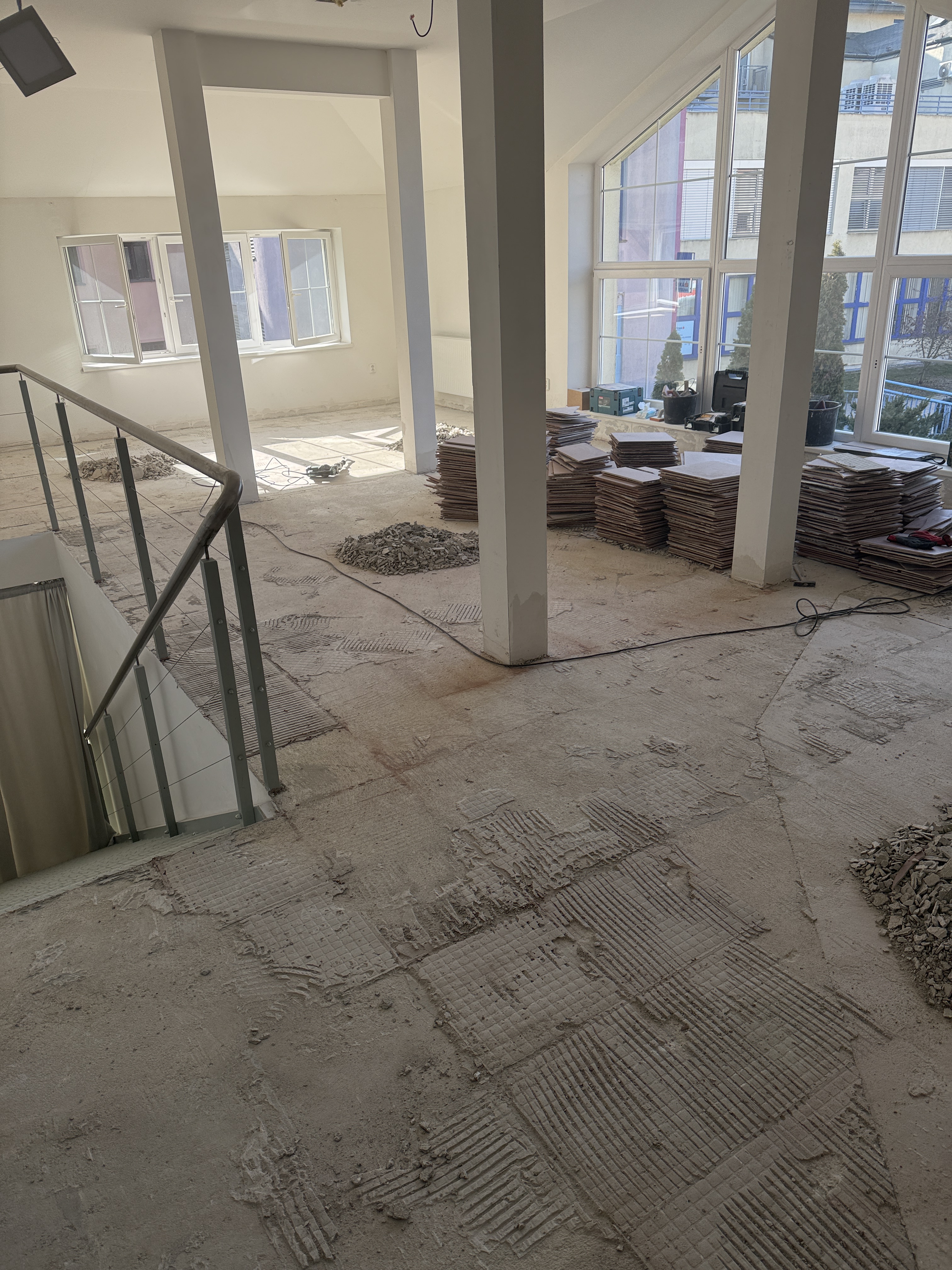 Lepený vinyl v dekoru herringbone — foto 15