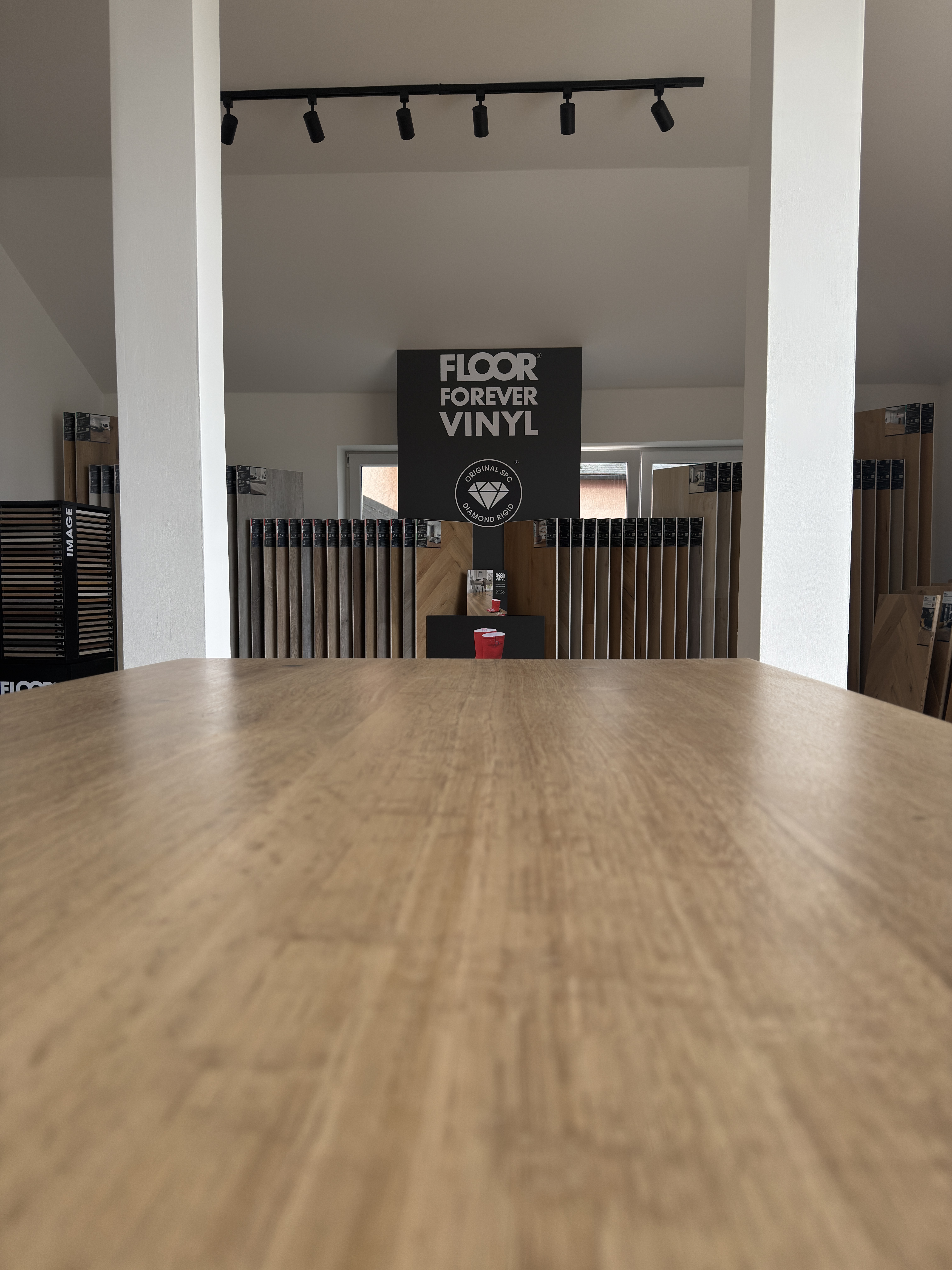 Showroom Floorart 10